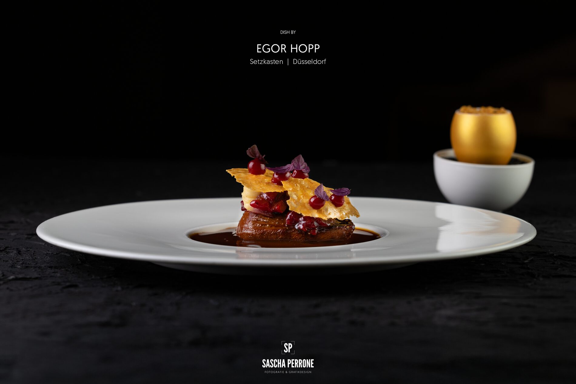 Fine-Dining-Teller